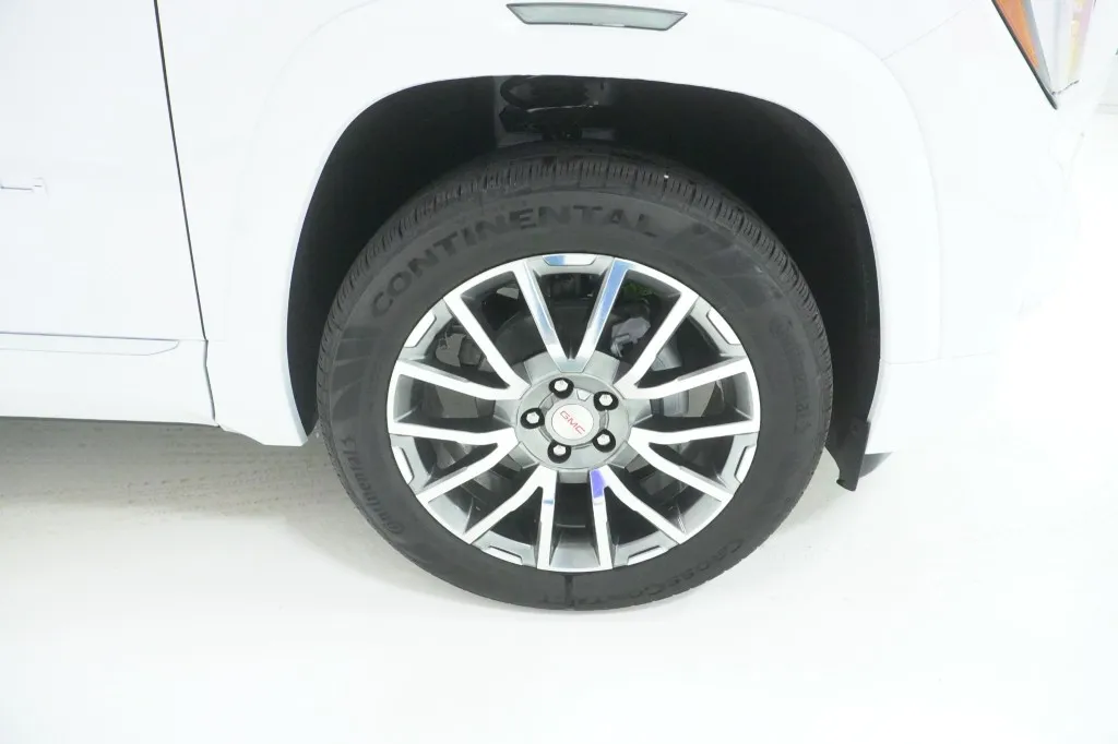 2027 GMC Terrain AWD Denali
