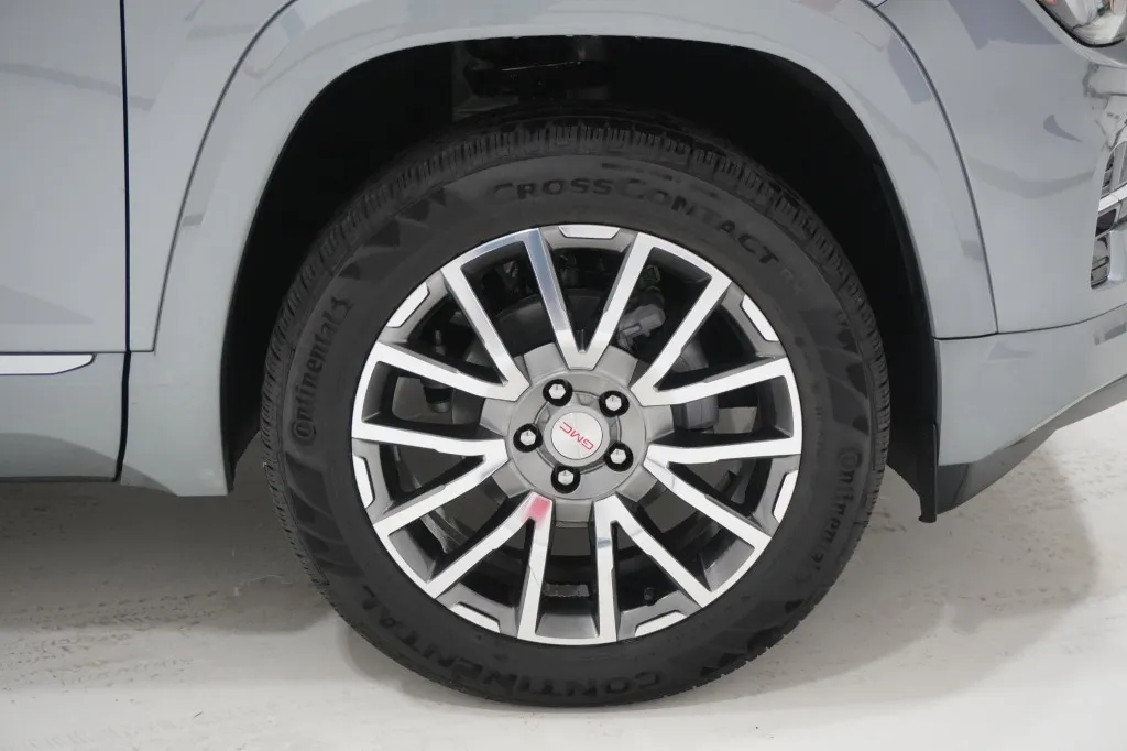 2027 GMC Terrain AWD Denali