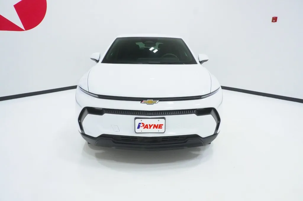 2026 Chevrolet Equinox EV LT1 w/PCY