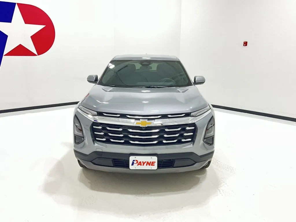 2027 Chevrolet Equinox FWD LT