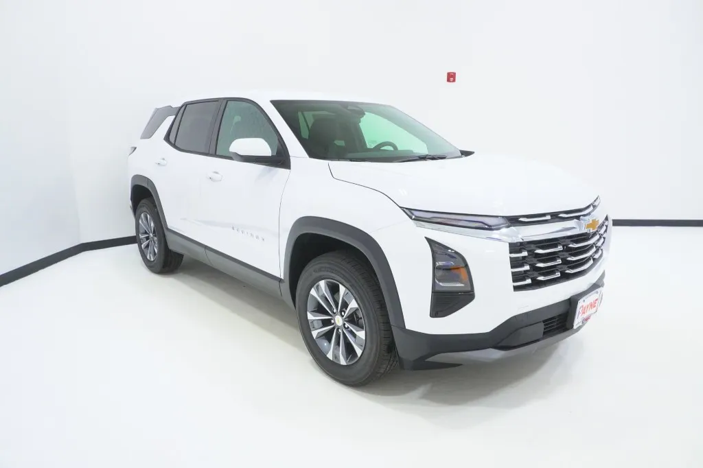 2027 Chevrolet Equinox FWD LT