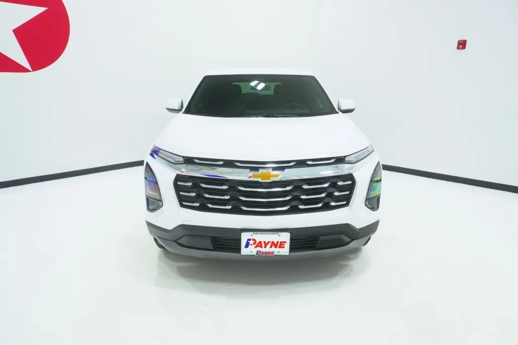 2027 Chevrolet Equinox FWD LT