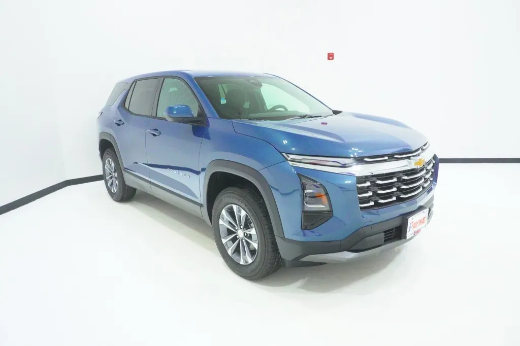 2027 Chevrolet Equinox FWD LT