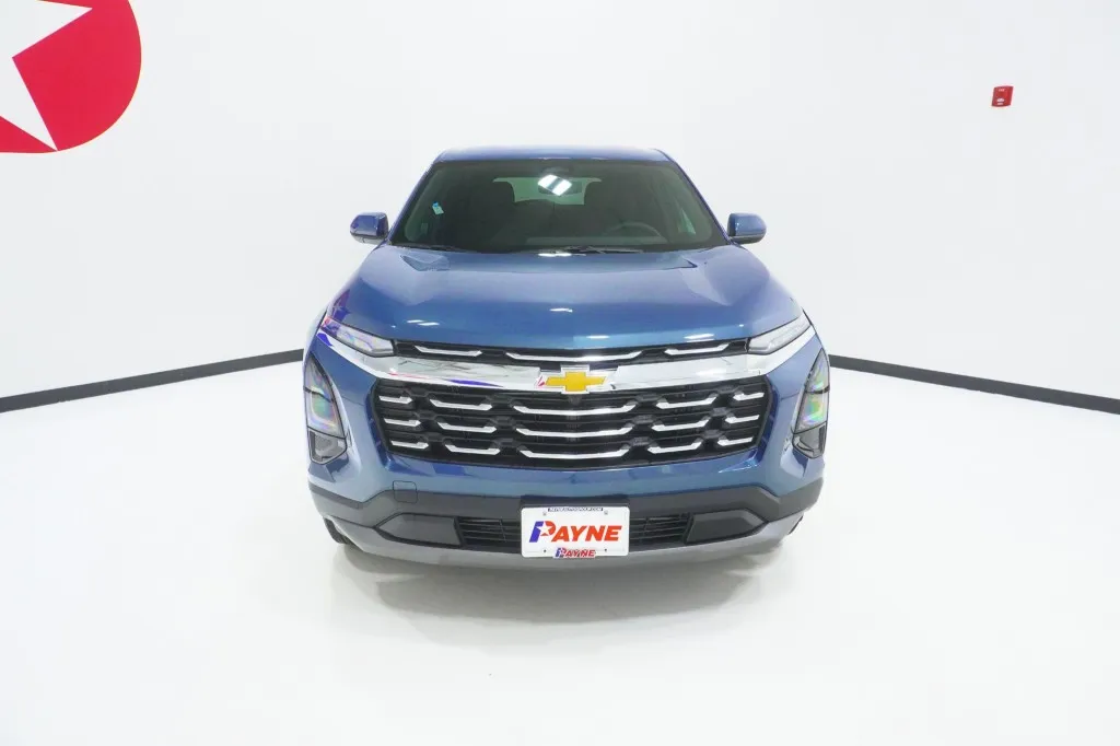 2027 Chevrolet Equinox FWD LT