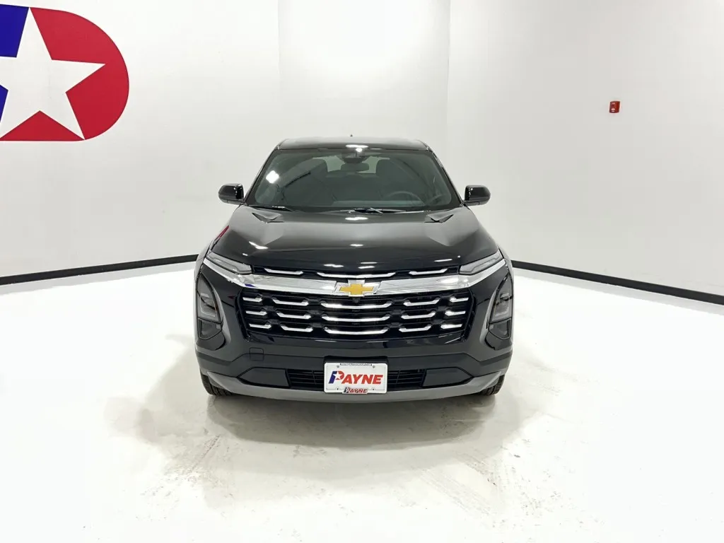 2027 Chevrolet Equinox FWD LT