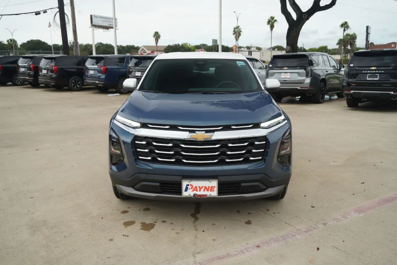 2027 Chevrolet Equinox FWD LT