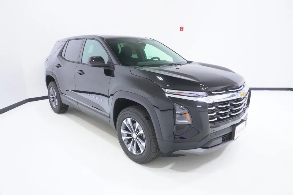 2027 Chevrolet Equinox FWD LT