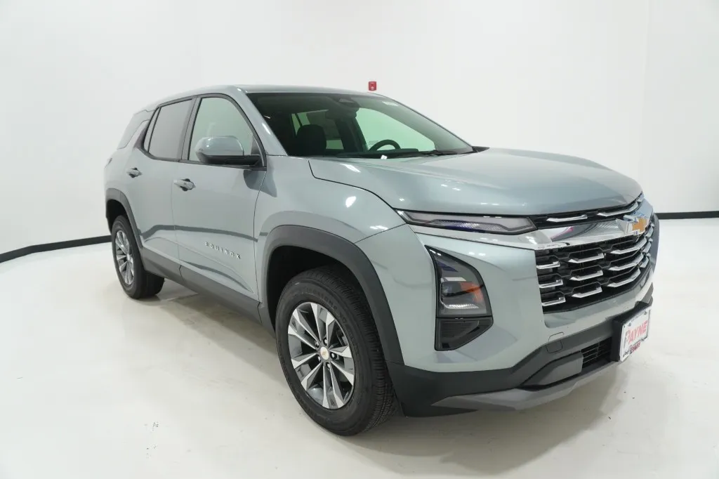 2027 Chevrolet Equinox FWD LT