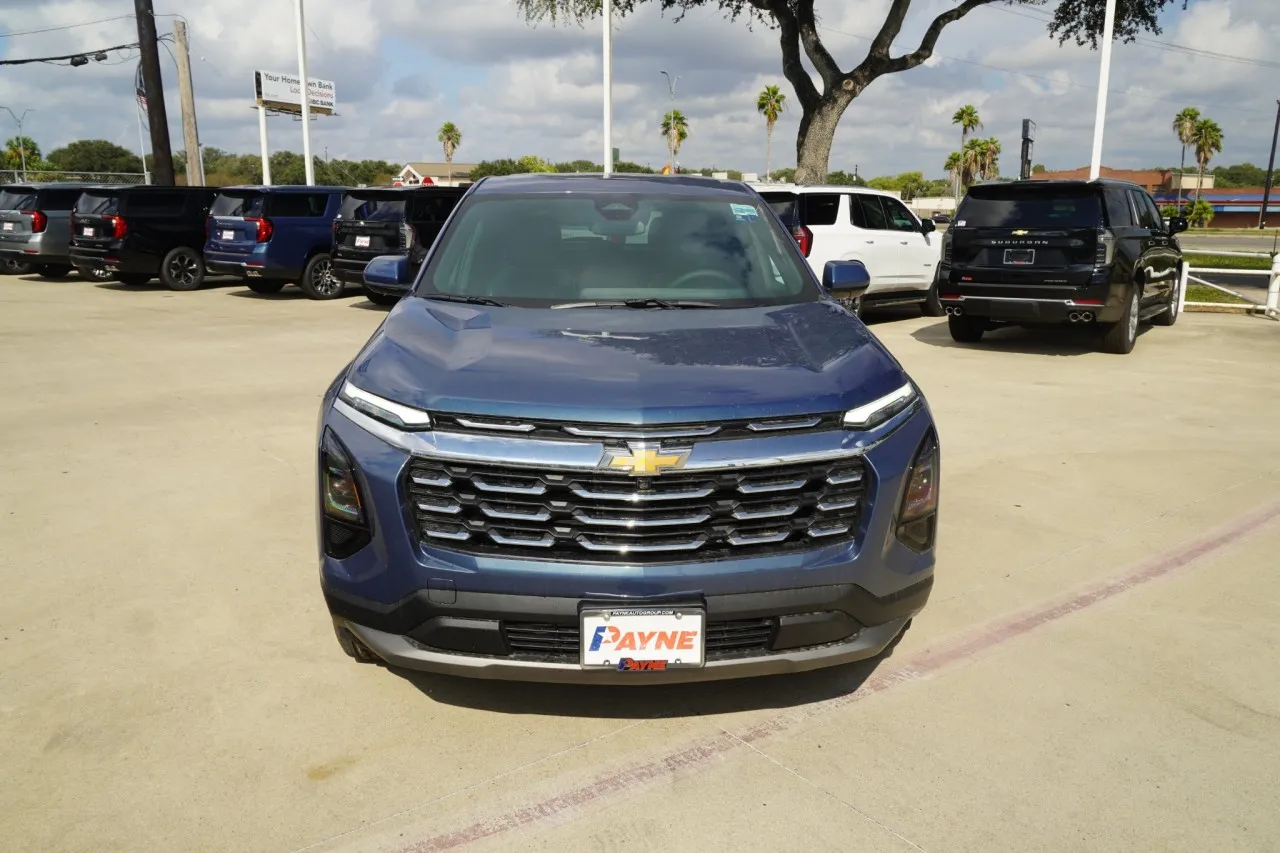 2027 Chevrolet Equinox FWD LT