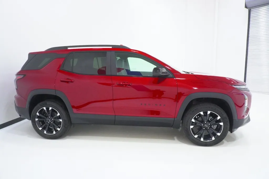 2027 Chevrolet Equinox FWD RS