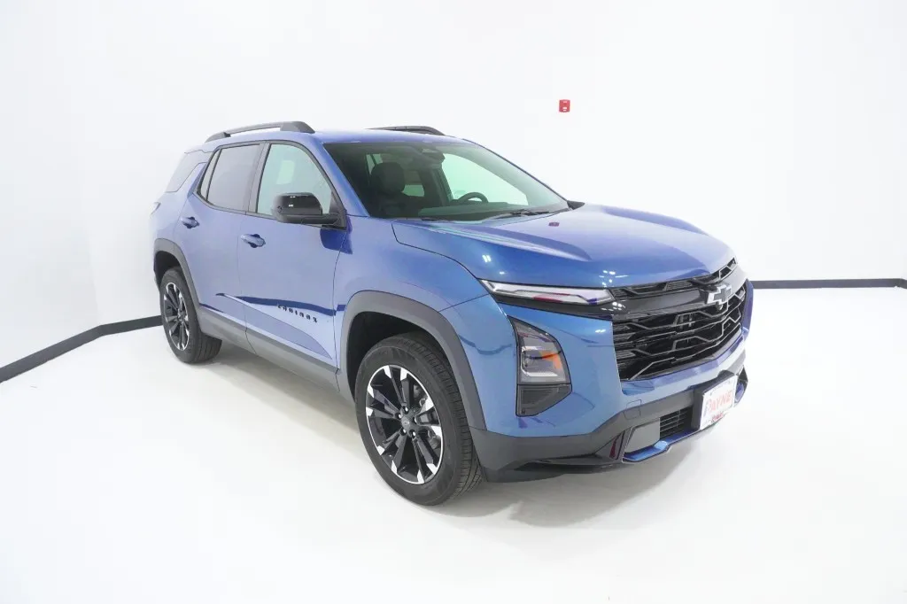 2027 Chevrolet Equinox FWD RS
