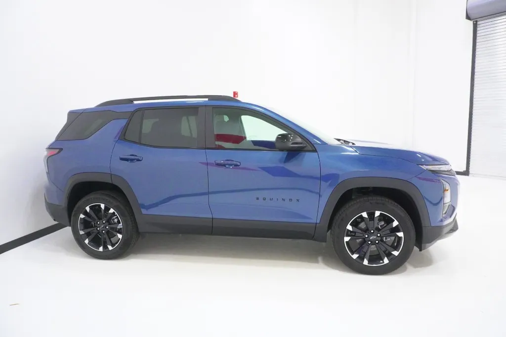 2027 Chevrolet Equinox FWD RS