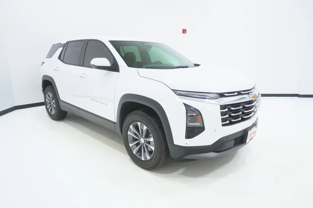 2026 Chevrolet Equinox FWD LT