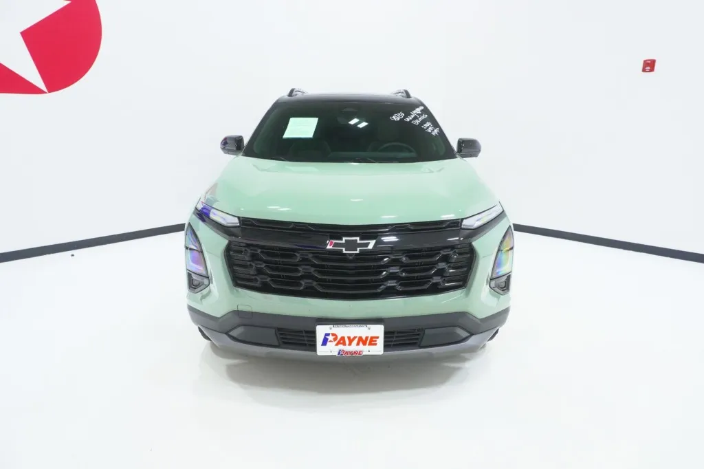 2025 Chevrolet Equinox FWD LT