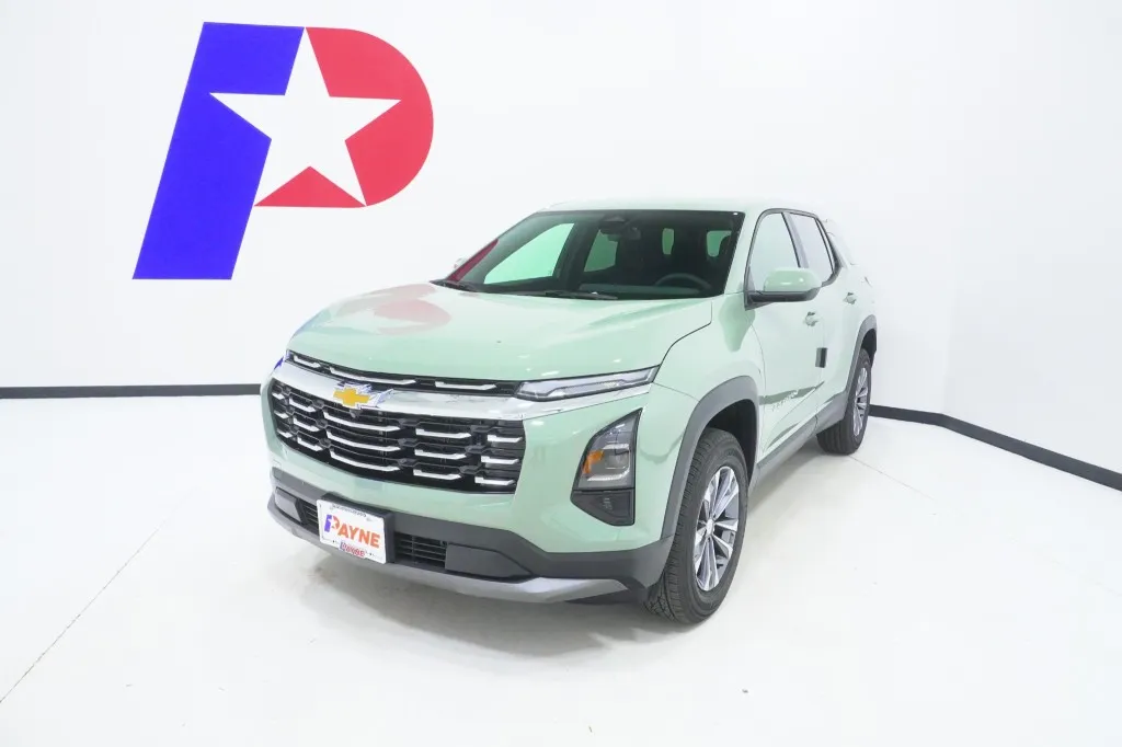 2026 Chevrolet Equinox FWD LT