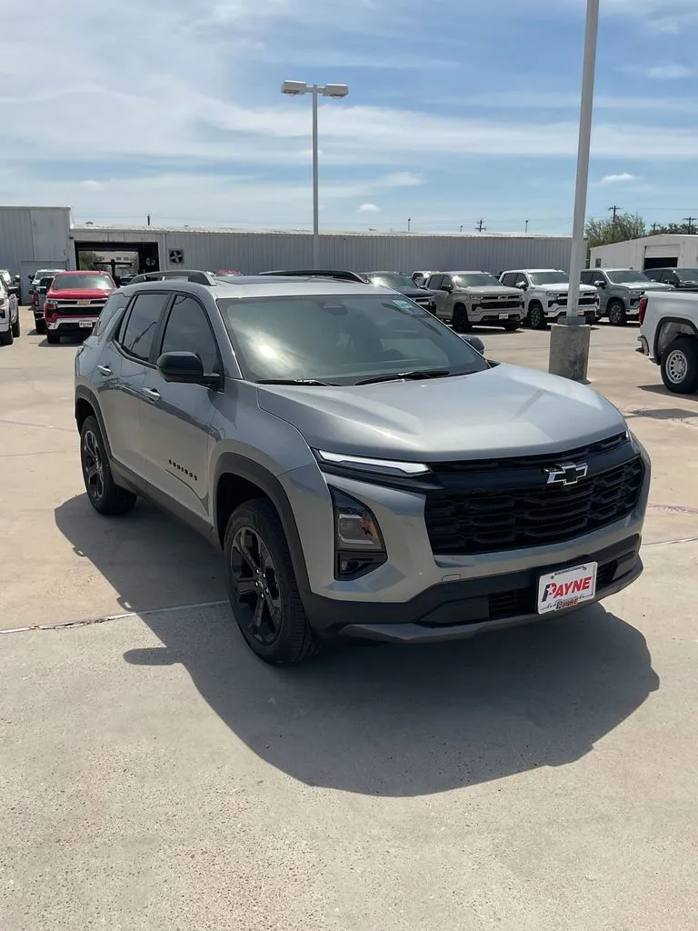 2026 Chevrolet Equinox FWD LT