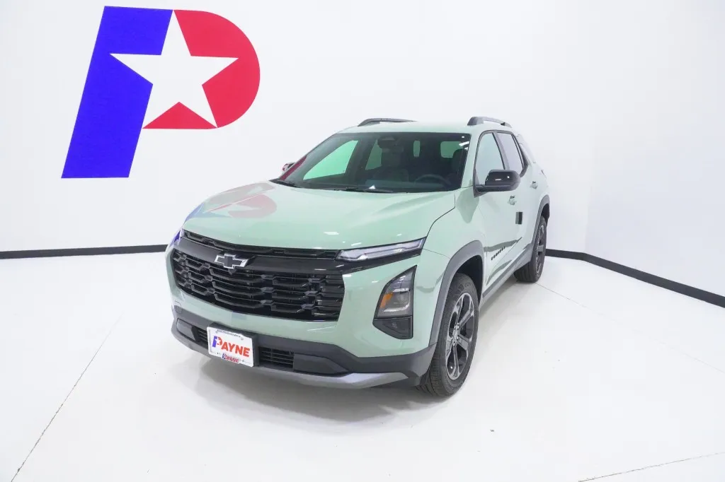 2026 Chevrolet Equinox FWD LT