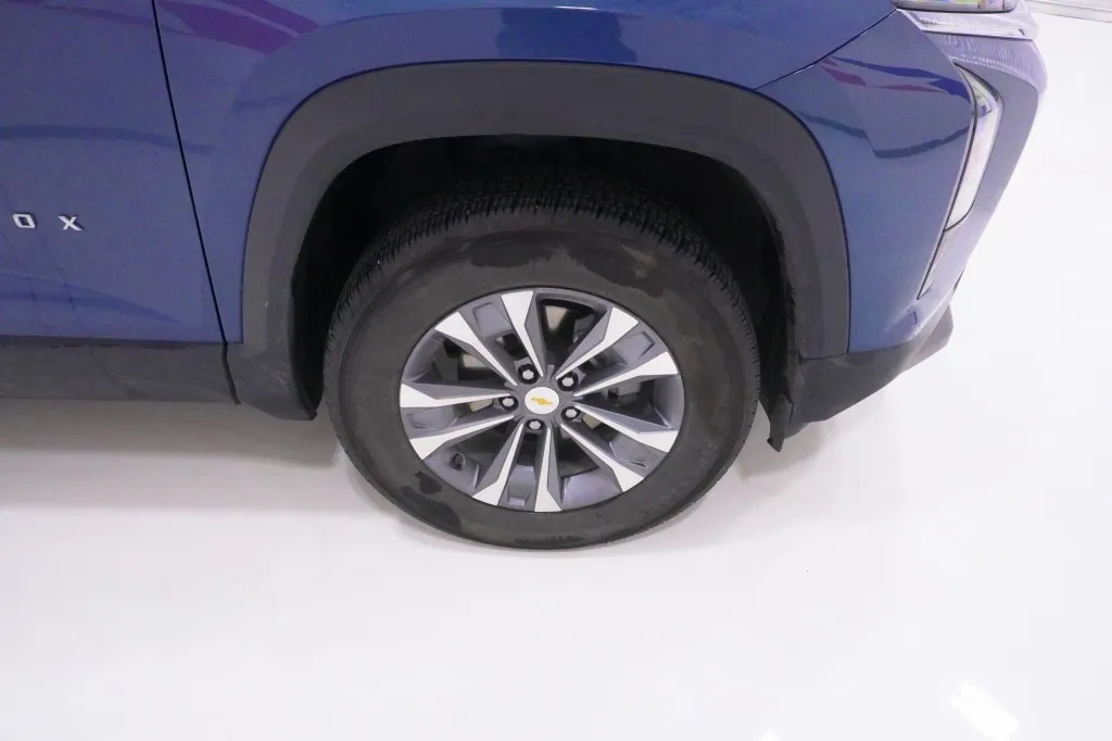 2026 Chevrolet Equinox FWD LT