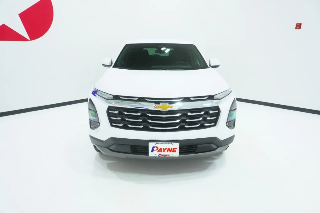 2026 Chevrolet Equinox LT - Photo 2