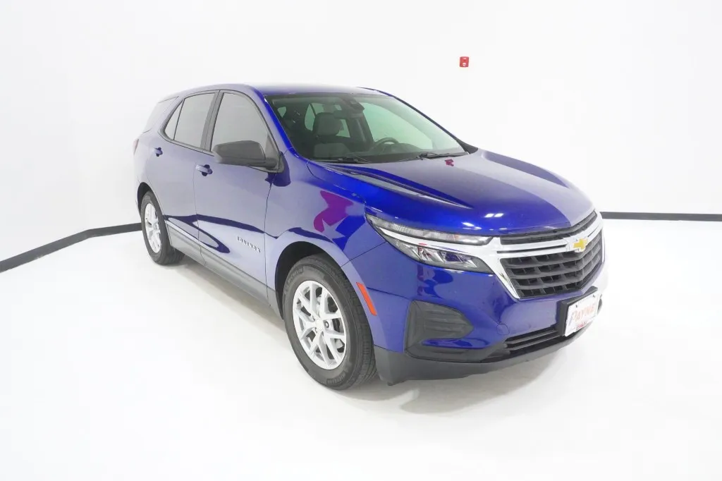 2022 Chevrolet Equinox LS