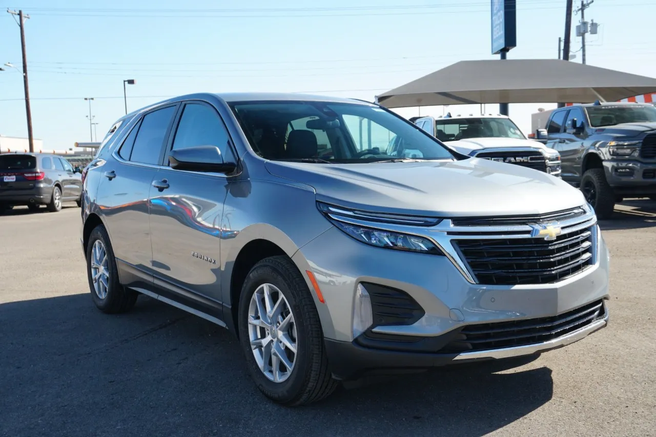 2024 Chevrolet Equinox LT