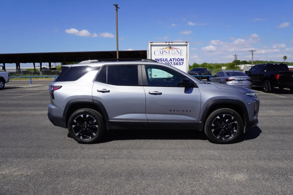 2025 Chevrolet Equinox FWD RS