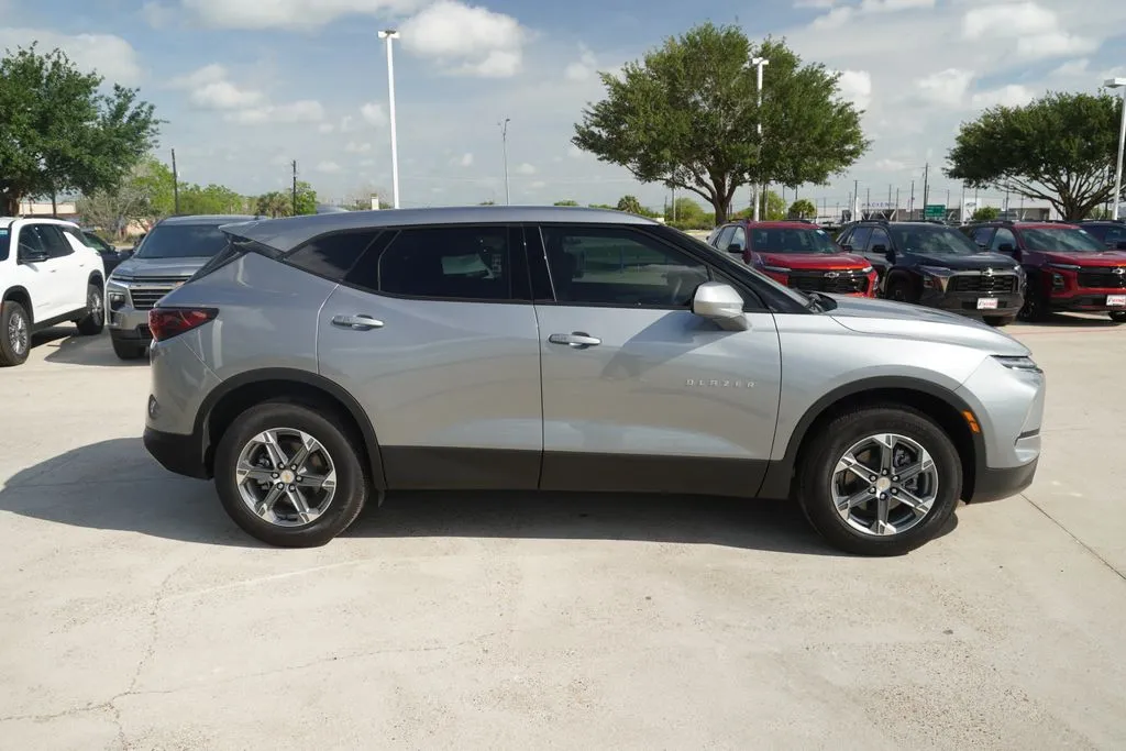 2025 Chevrolet Blazer LT