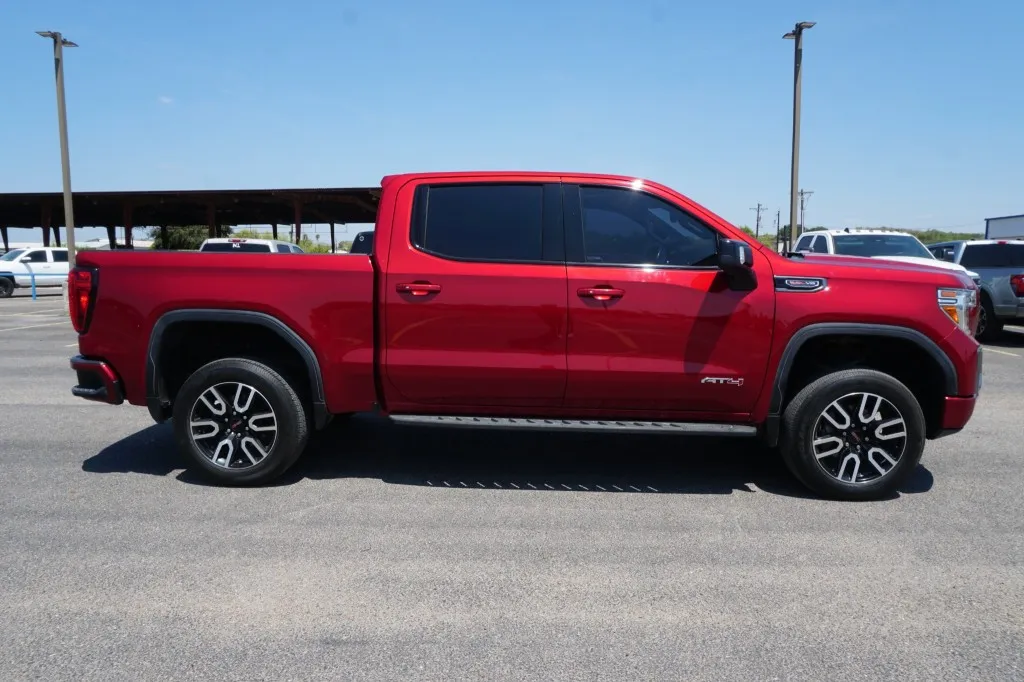 2021 GMC Sierra 1500 AT4