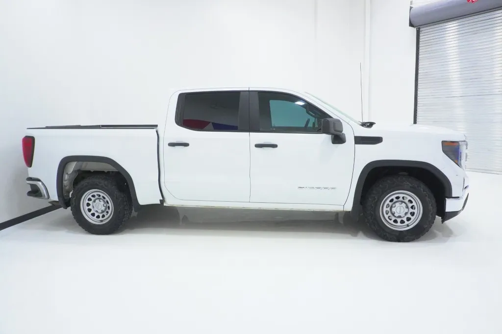 2024 GMC Sierra 1500 Pro
