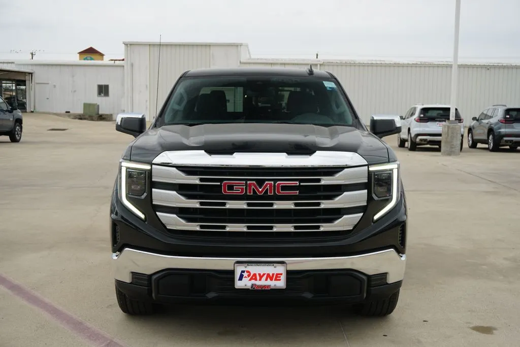 2026 GMC Sierra 1500 SLE