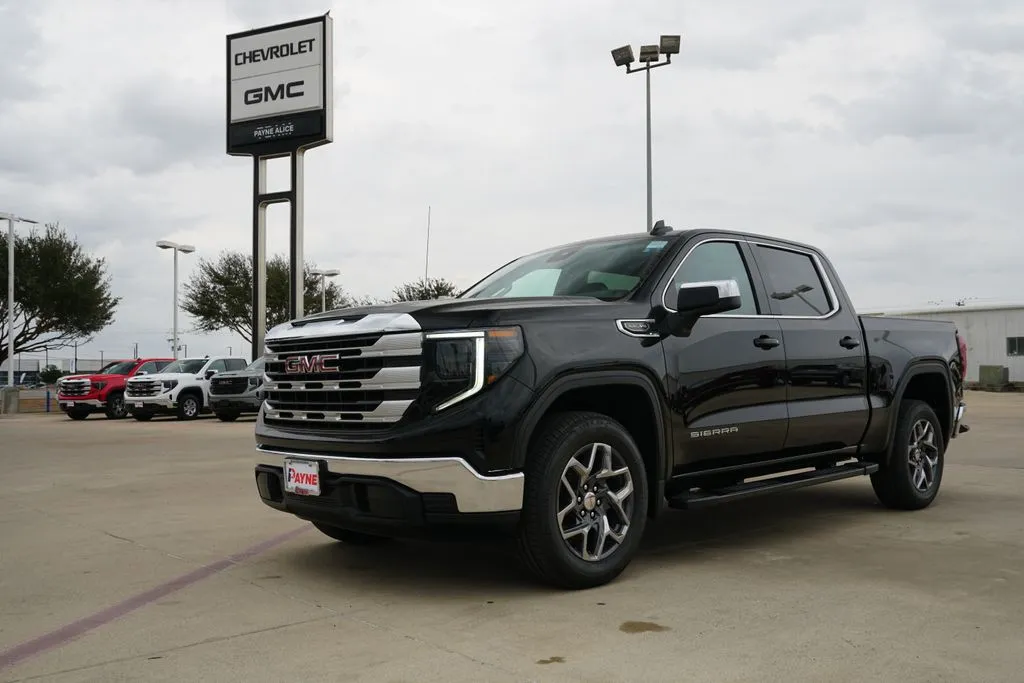 2026 GMC Sierra 1500 SLE