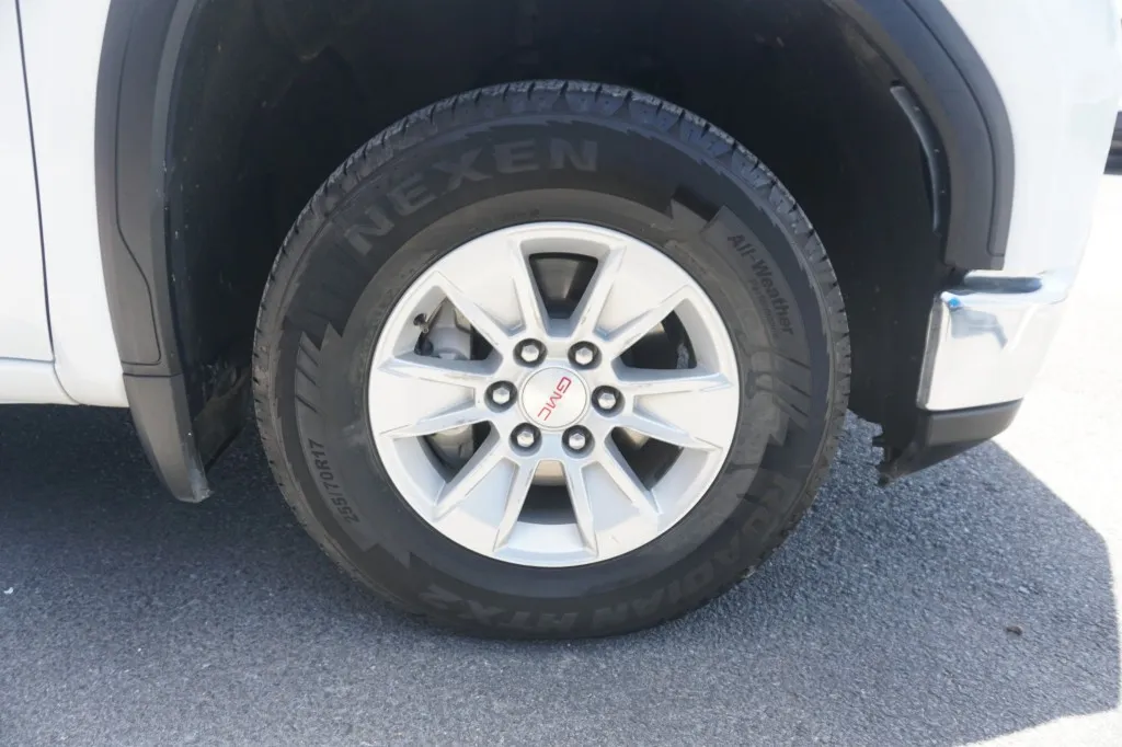 2024 GMC Sierra 1500 SLE