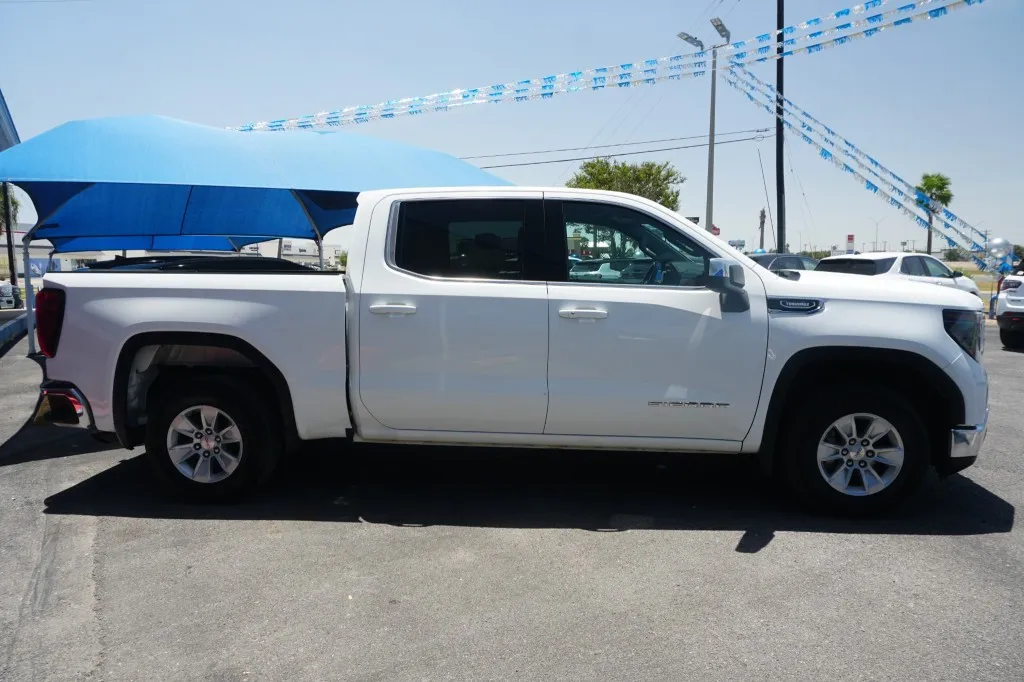 2024 GMC Sierra 1500 SLE