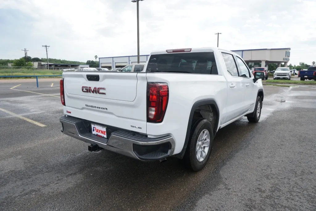 2024 GMC Sierra 1500 SLE