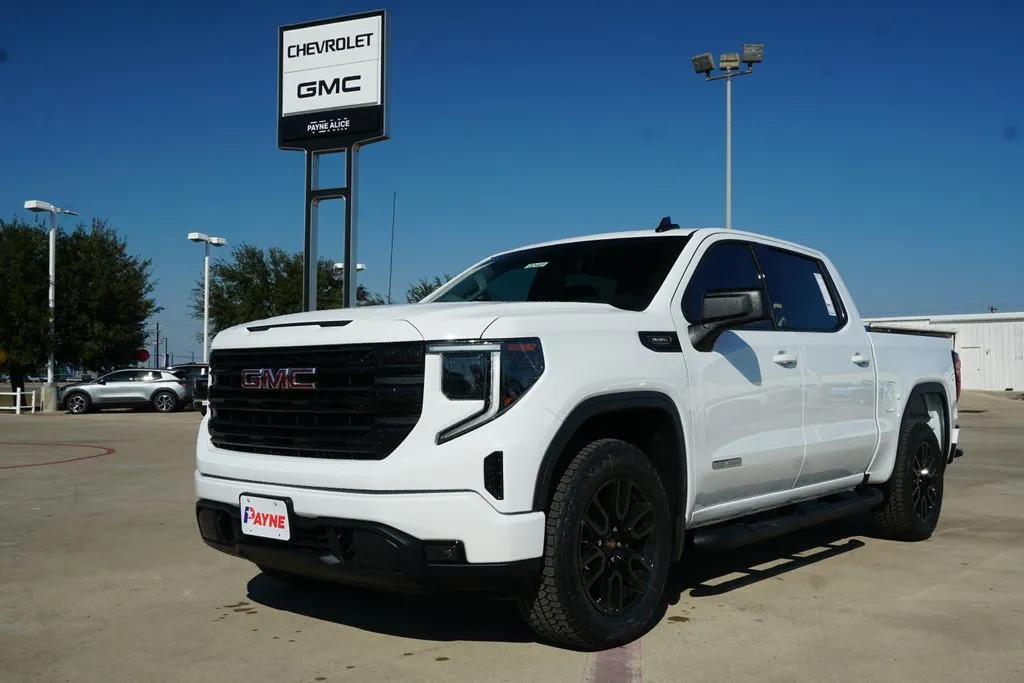 2026 GMC Sierra 1500 Elevation