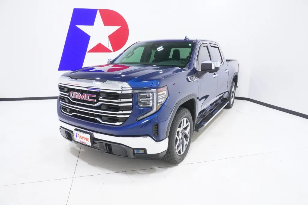 2022 GMC Sierra 1500 SLT