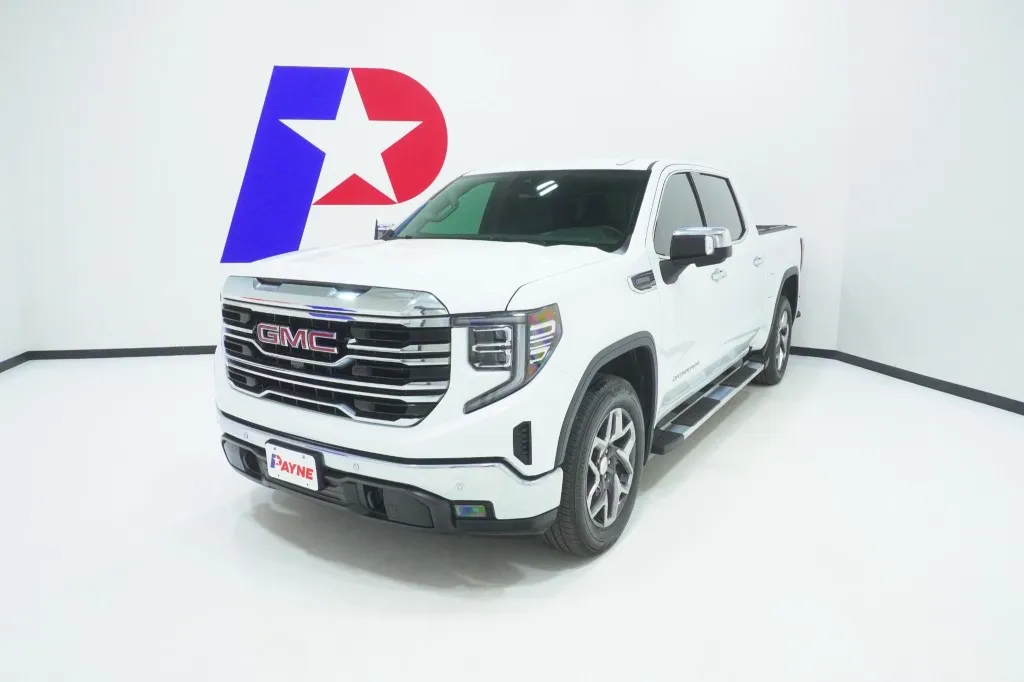2024 GMC Sierra 1500 SLT
