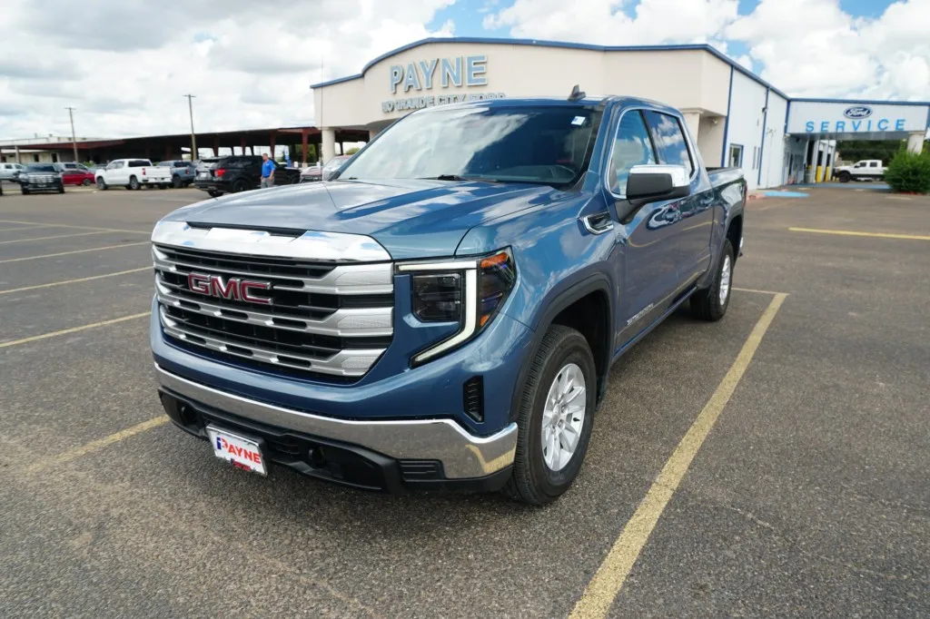 2024 GMC Sierra 1500 SLE