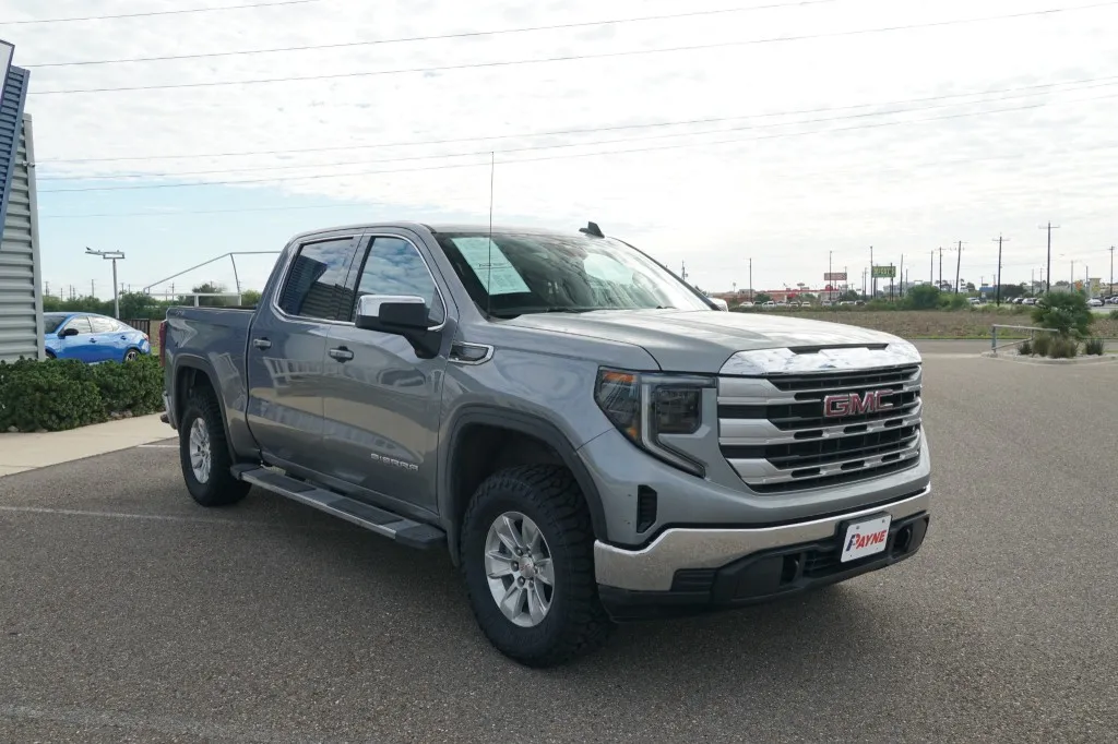 2023 GMC Sierra 1500 SLE