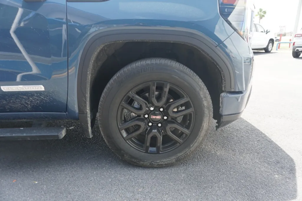 2024 GMC SIERRA Elevation
