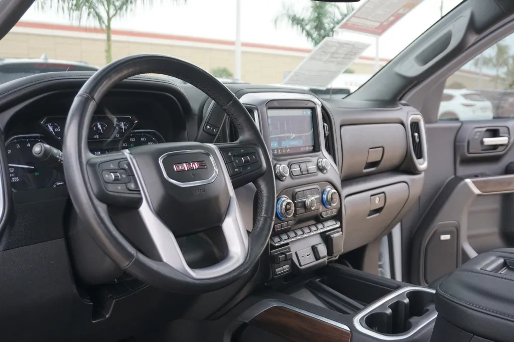 2021 GMC Sierra 1500 SLT photo 27