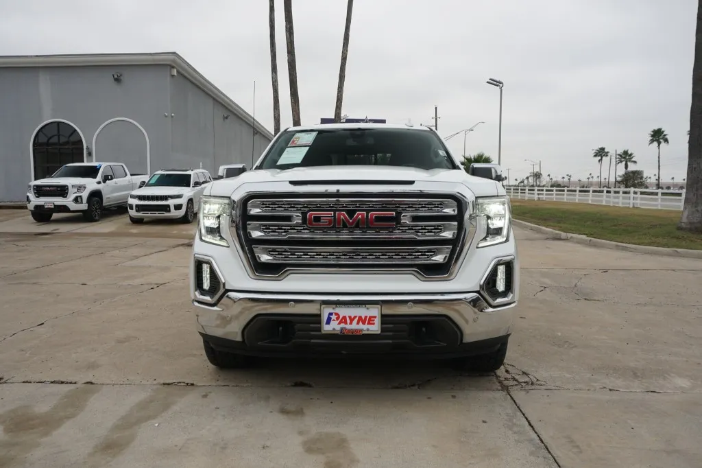 2021 GMC Sierra 1500 SLT photo 2