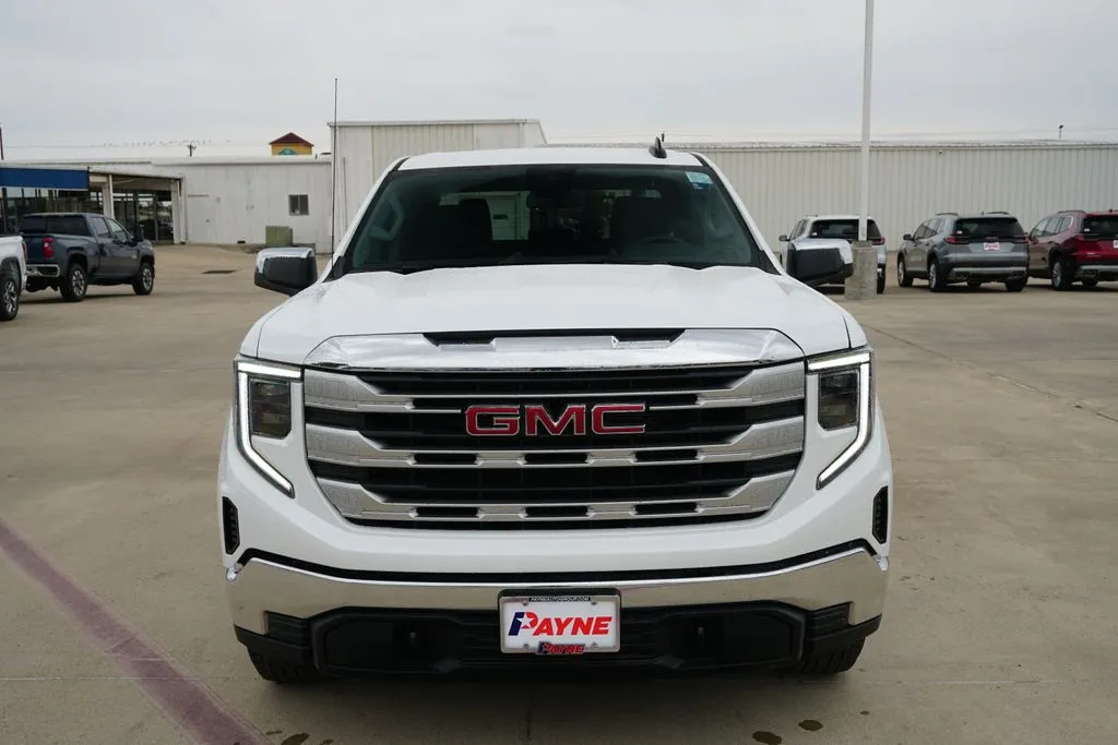 2026 GMC Sierra 1500 SLE
