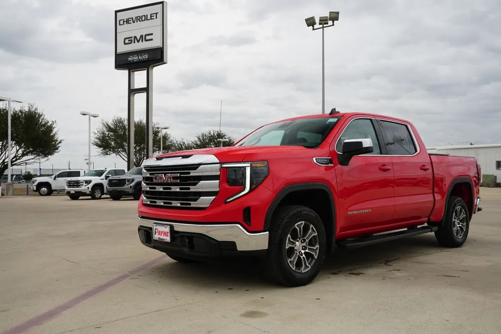 2026 GMC Sierra 1500 SLE