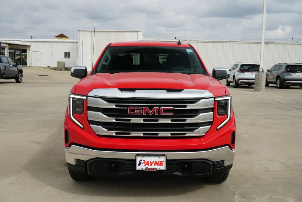 2026 GMC Sierra 1500 SLE