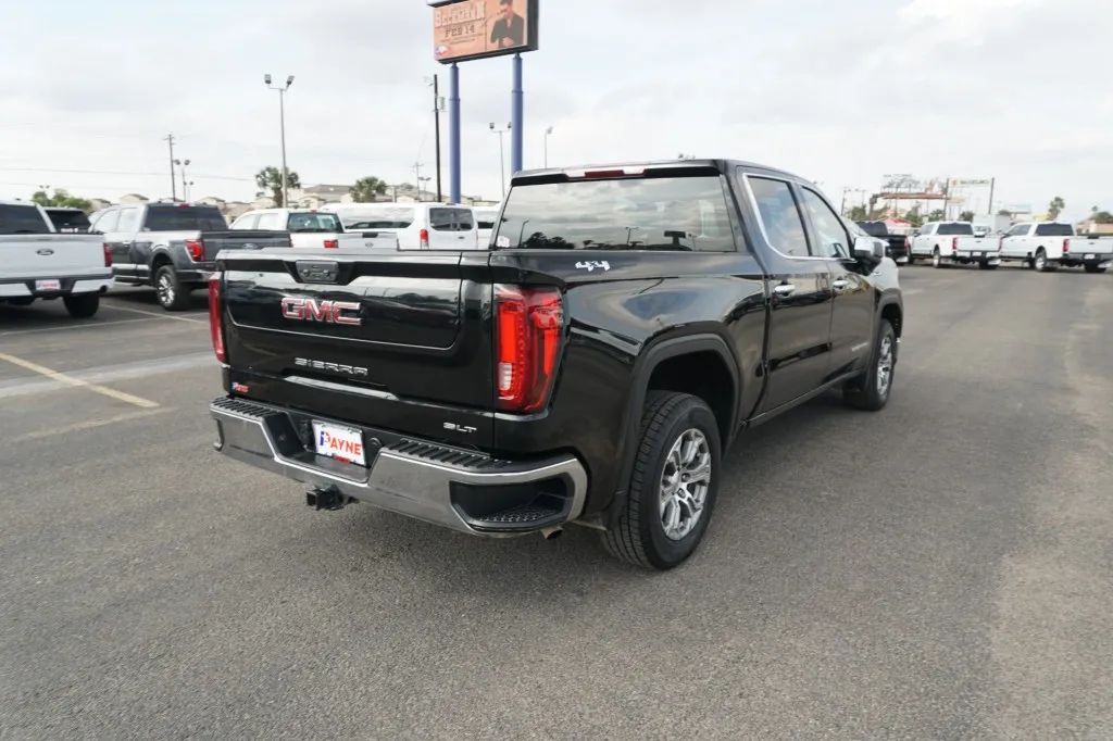 2024 GMC Sierra 1500 SLT