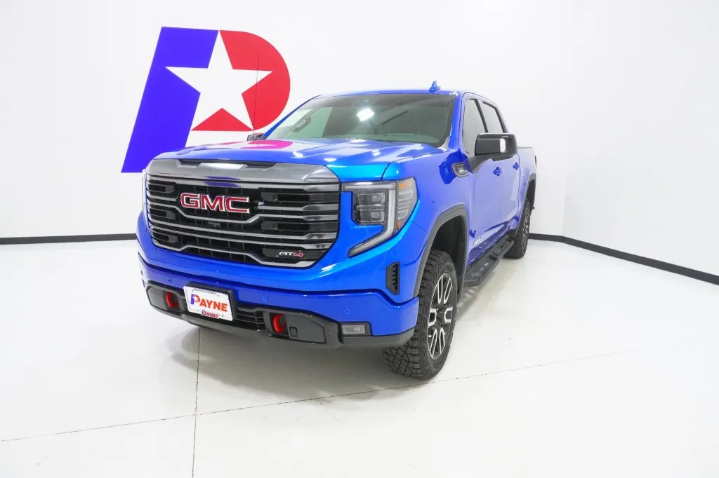 2024 GMC Sierra 1500 AT4