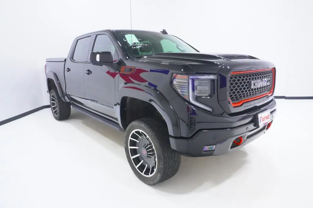 2023 GMC Sierra 1500 AT4