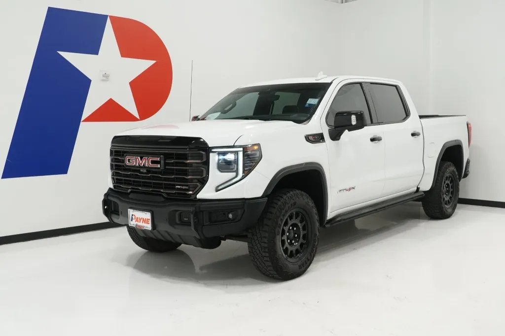 2024 GMC Sierra 1500 AT4X