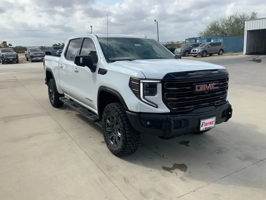 2025 GMC Sierra 1500 AT4X